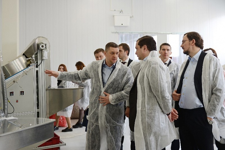 The Governor Alexey Ostrovsky and the President of Business Russia Alexey Repik estimated developments of the Smolensk scientists